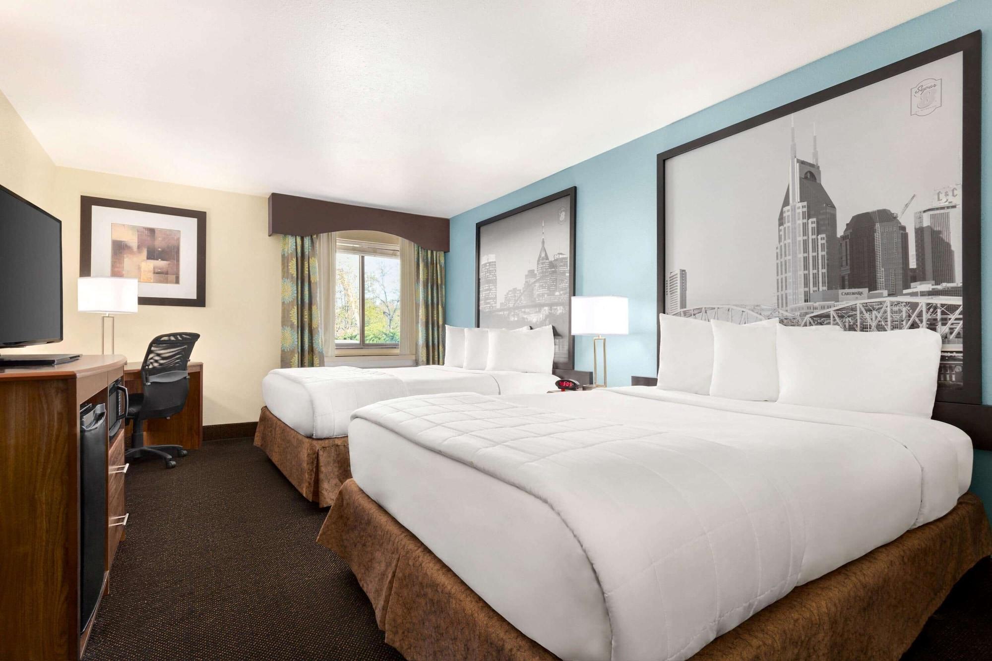 ซูเปอร์ 8 บาย วินด์แฮม แนชวิลล์ อีสต์ Hotel ภายนอก รูปภาพ