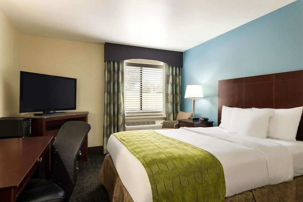 ซูเปอร์ 8 บาย วินด์แฮม แนชวิลล์ อีสต์ Hotel ภายนอก รูปภาพ